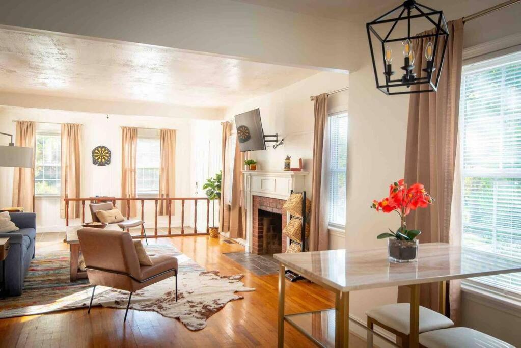 Holiday home Home/2br/close To Everything! Birmingham
